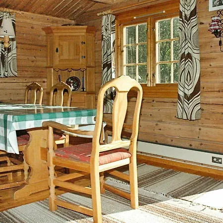 Four-bedroom In 1 *