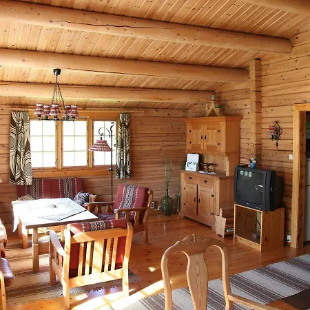 Four-bedroom In 1