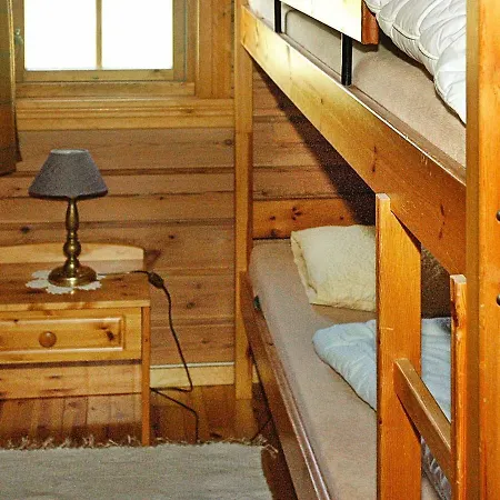 Four-bedroom In 1 *